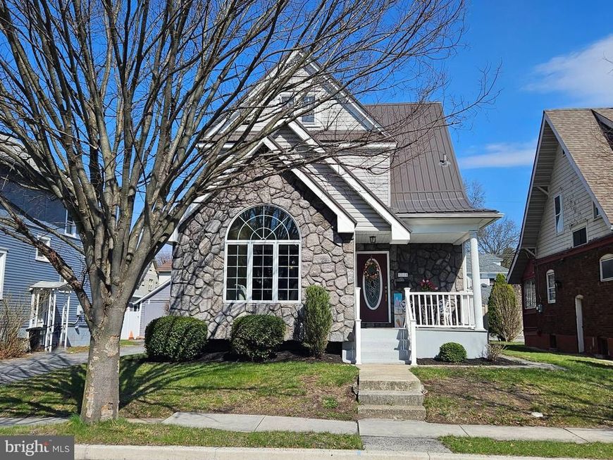 211 Logan Boulevard, Altoona, PA 16602 Main Photo