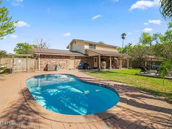 2702 LIBERTY Lane, Jacksonville Beach, FL 32250