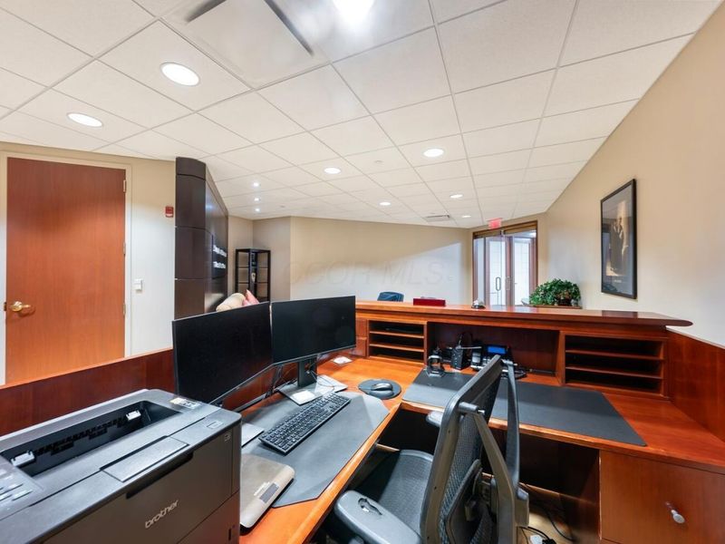 65 E State Street , Columbus, OH 43215 Photo 10