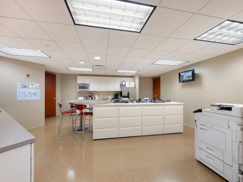 65 E State Street , Columbus, OH 43215 Photo 31