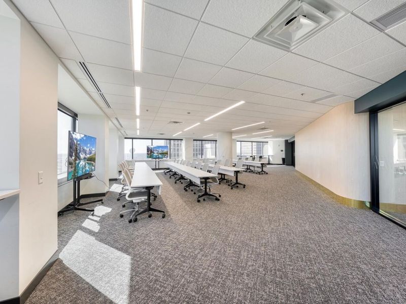 65 E State Street , Columbus, OH 43215 Photo 40