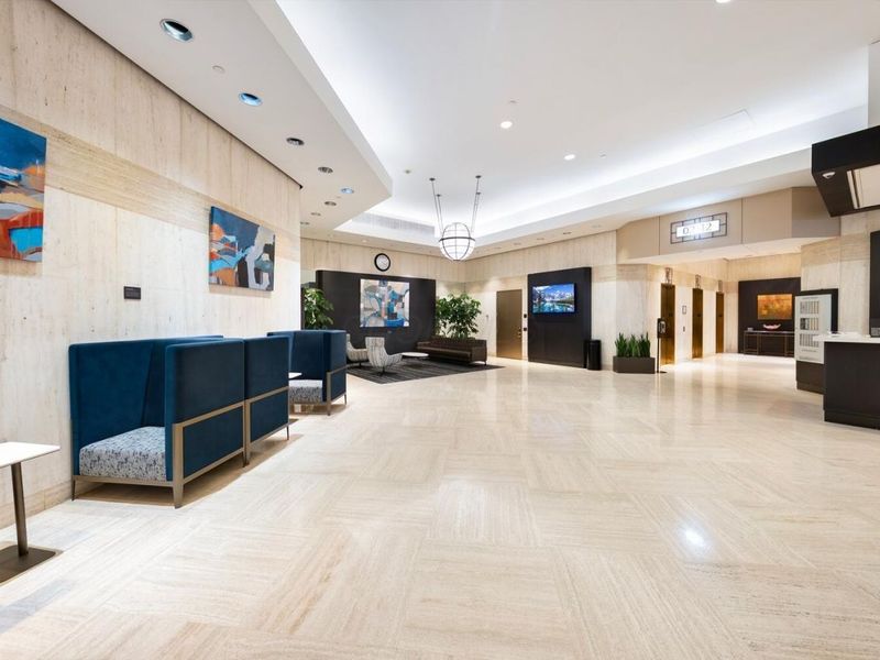 65 E State Street , Columbus, OH 43215 Photo 5