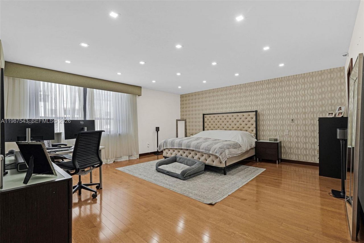 10175 Collins Ave , Unit 1207, Bal Harbour, FL 33154 Photo