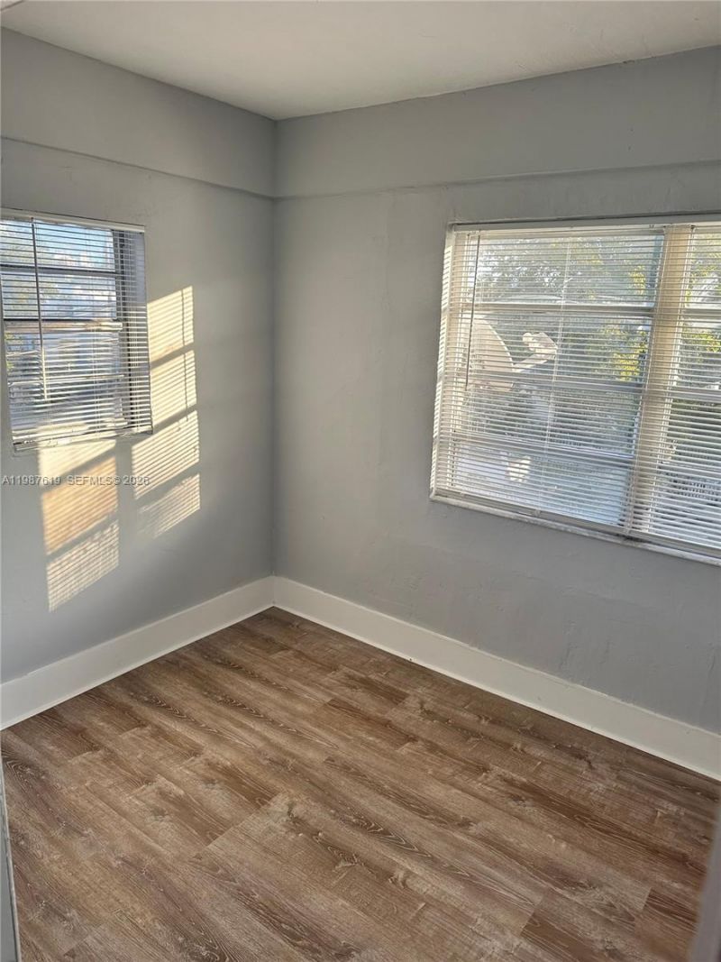 1053 SW 2nd St , Unit 2, Miami, FL 33130 Photo