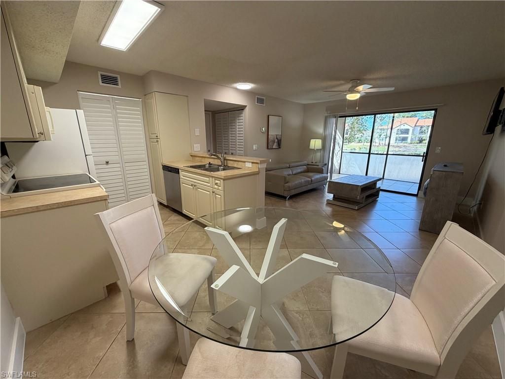 2094 Arbour Walk Cir, Unit 3014, Naples, FL 34109 Photo