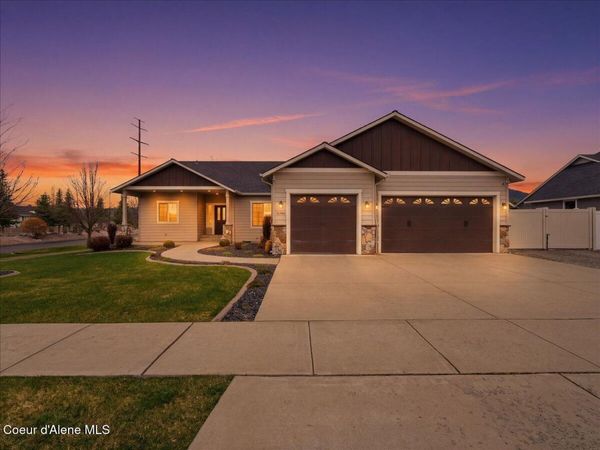 15468 N Pristine CIR, Rathdrum, ID 83858