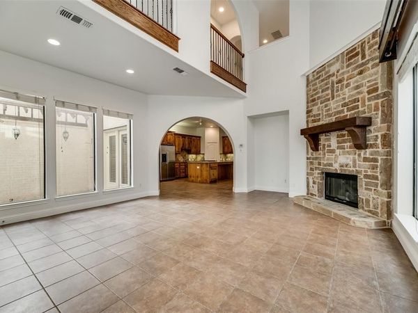 6755 San Fernando, Irving, TX 75039