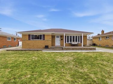 31609 Summers Street, Livonia, MI 48154