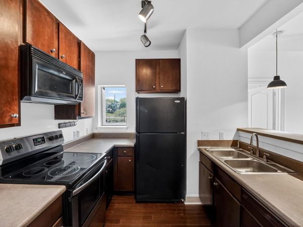 1901 Crossing Pl PL, Unit 2201-A, Austin, TX 78741