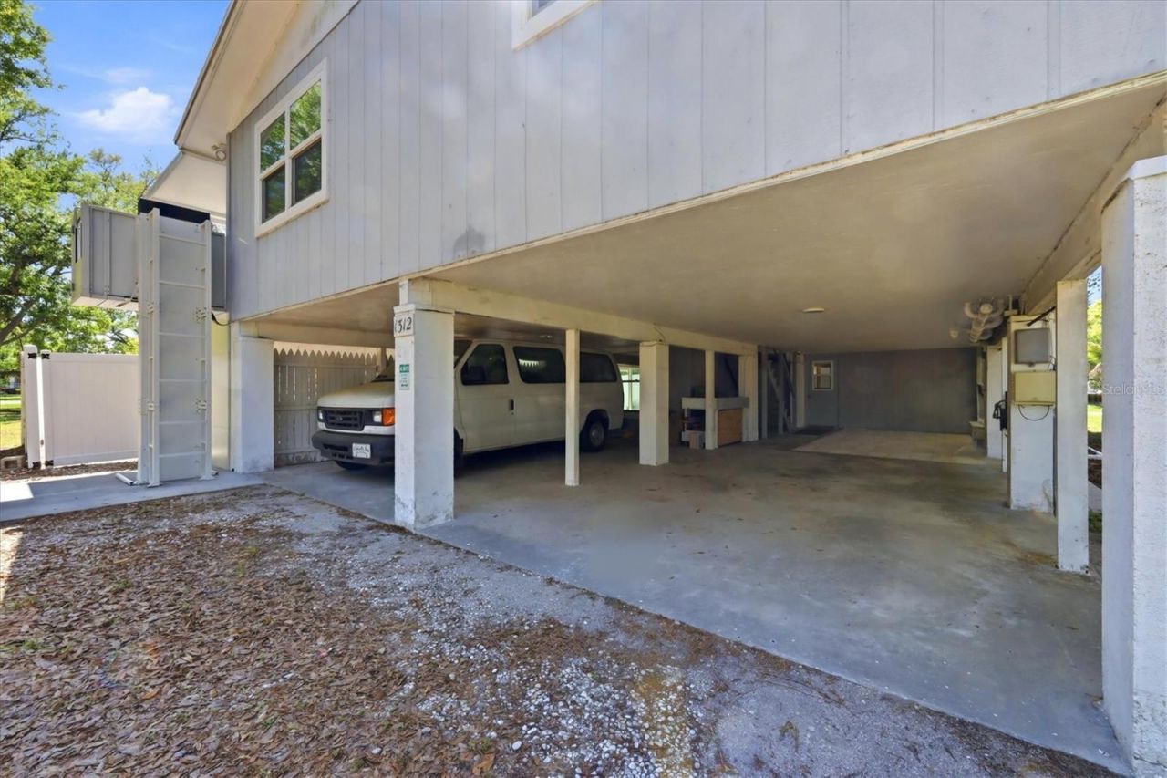 1312 51st Avenue Drive W, Palmetto, FL 34221 Photo