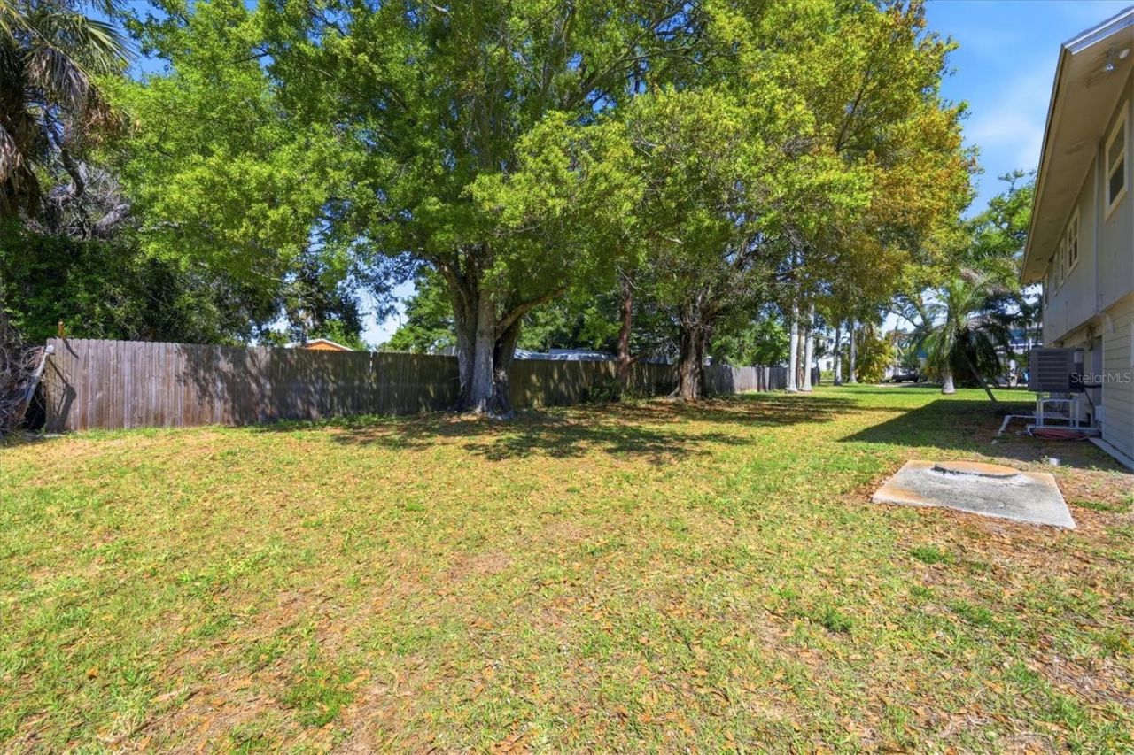 1312 51st Avenue Drive W, Palmetto, FL 34221 Photo