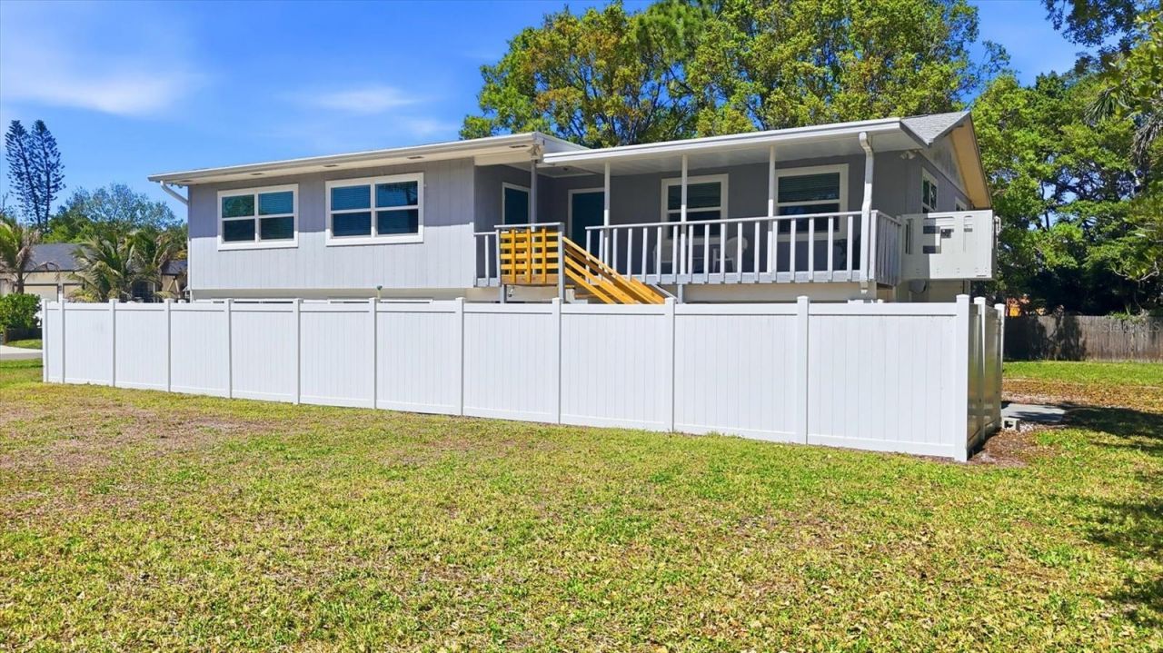 1312 51st Avenue Drive W, Palmetto, FL 34221 Photo