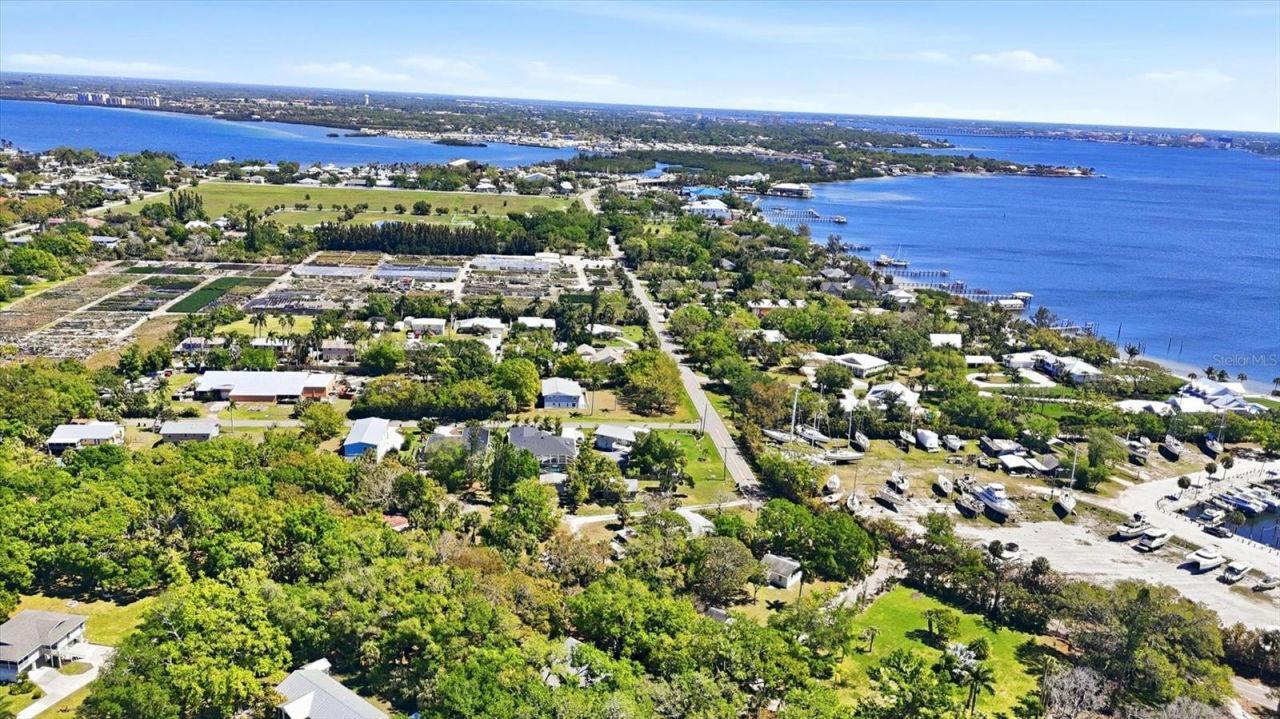 1312 51st Avenue Drive W, Palmetto, FL 34221 Photo