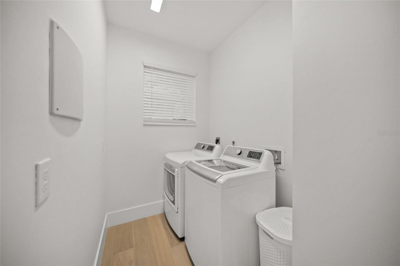 3319 S Osprey Avenue , Sarasota, FL 34239 Photo