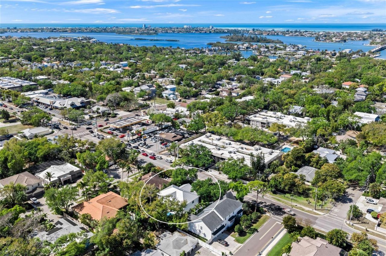 3319 S Osprey Avenue , Sarasota, FL 34239 Photo