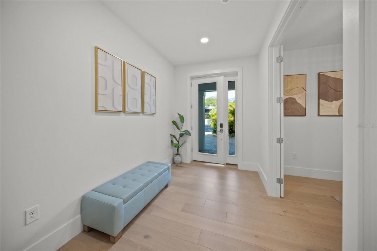 3319 S Osprey Avenue , Sarasota, FL 34239 Photo