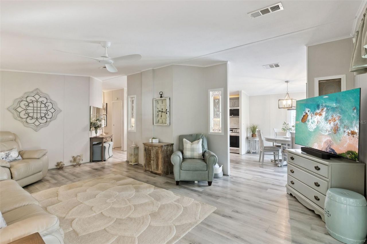 8568 Breeze Hill Drive , Lake Wales, FL 33898 Photo