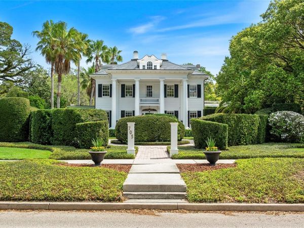 705 DELANEY AVENUE, ORLANDO, FL 32801