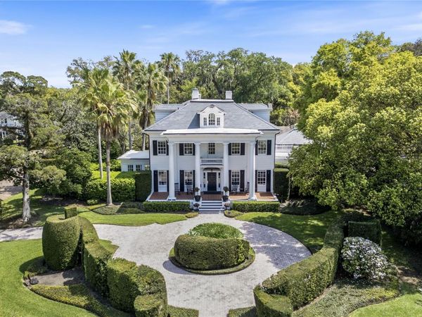 705 DELANEY AVENUE, ORLANDO, FL 32801