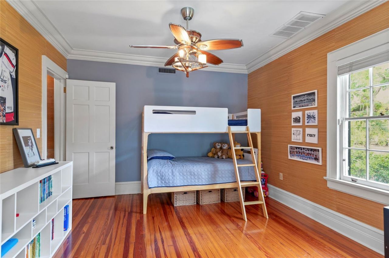 705 Delaney Avenue, Orlando, FL 32801 Photo