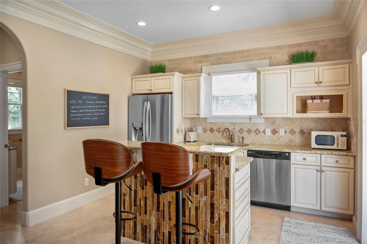 705 Delaney Avenue, Orlando, FL 32801 Photo