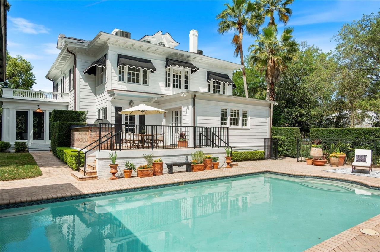705 Delaney Avenue, Orlando, FL 32801 Photo