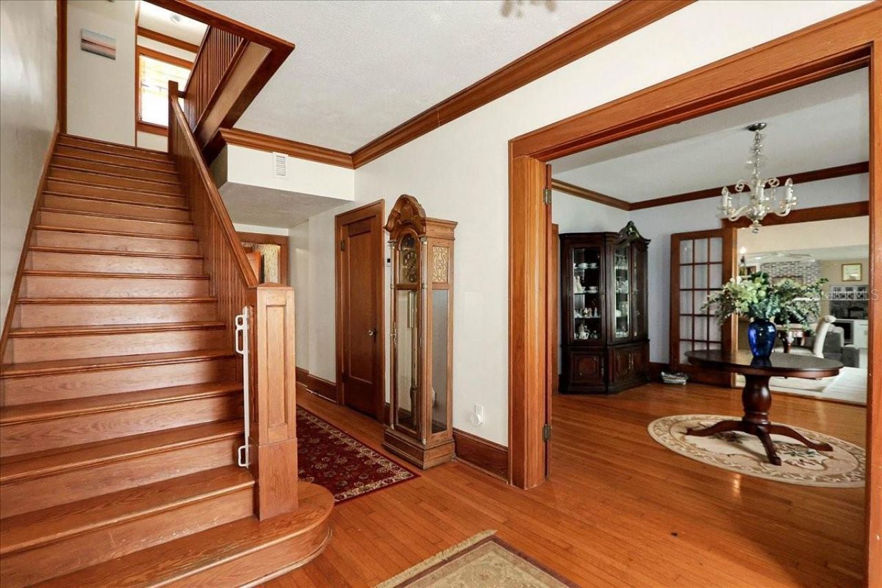 405 Lakeshore Drive, Leesburg, FL 34748 Photo