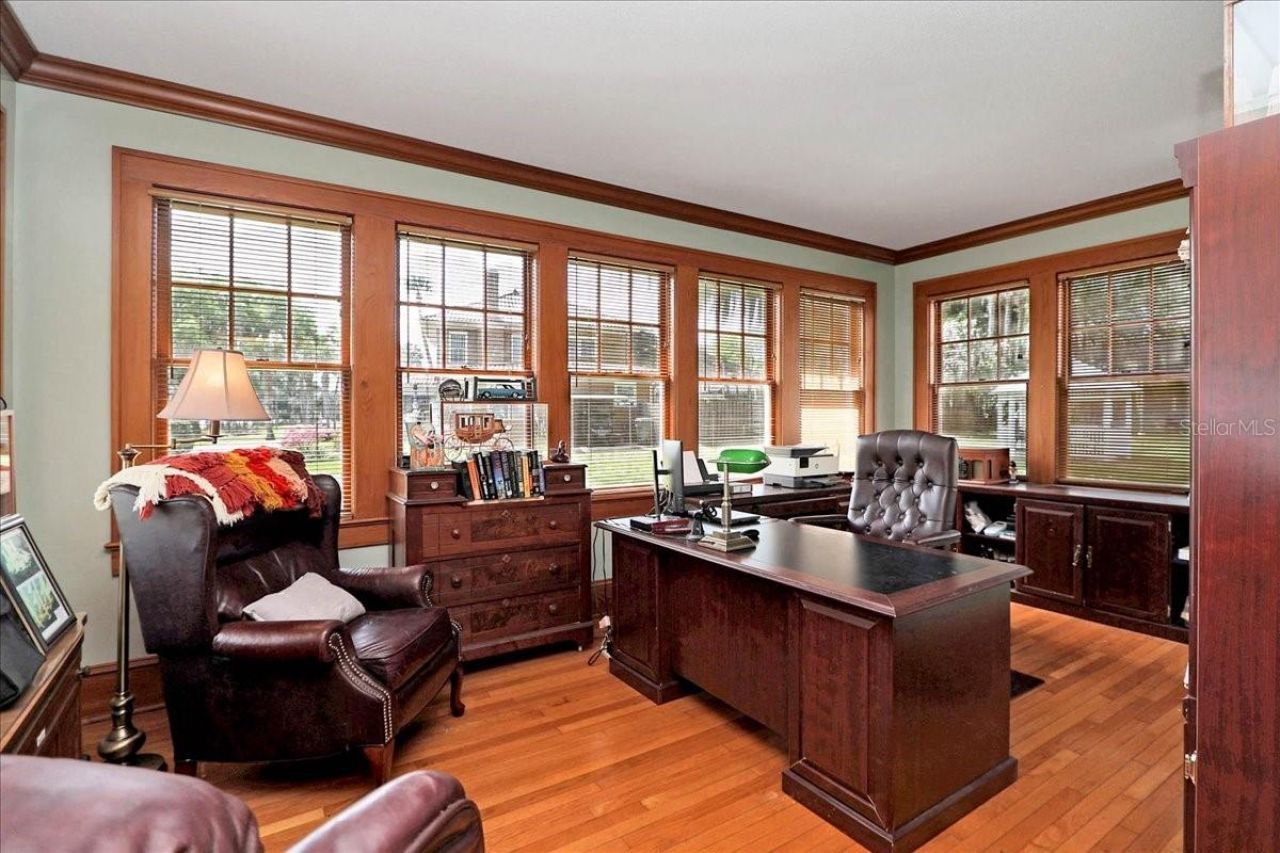 405 Lakeshore Drive, Leesburg, FL 34748 Photo