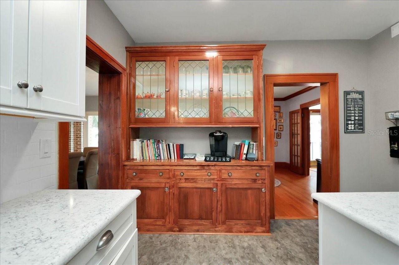 405 Lakeshore Drive, Leesburg, FL 34748 Photo