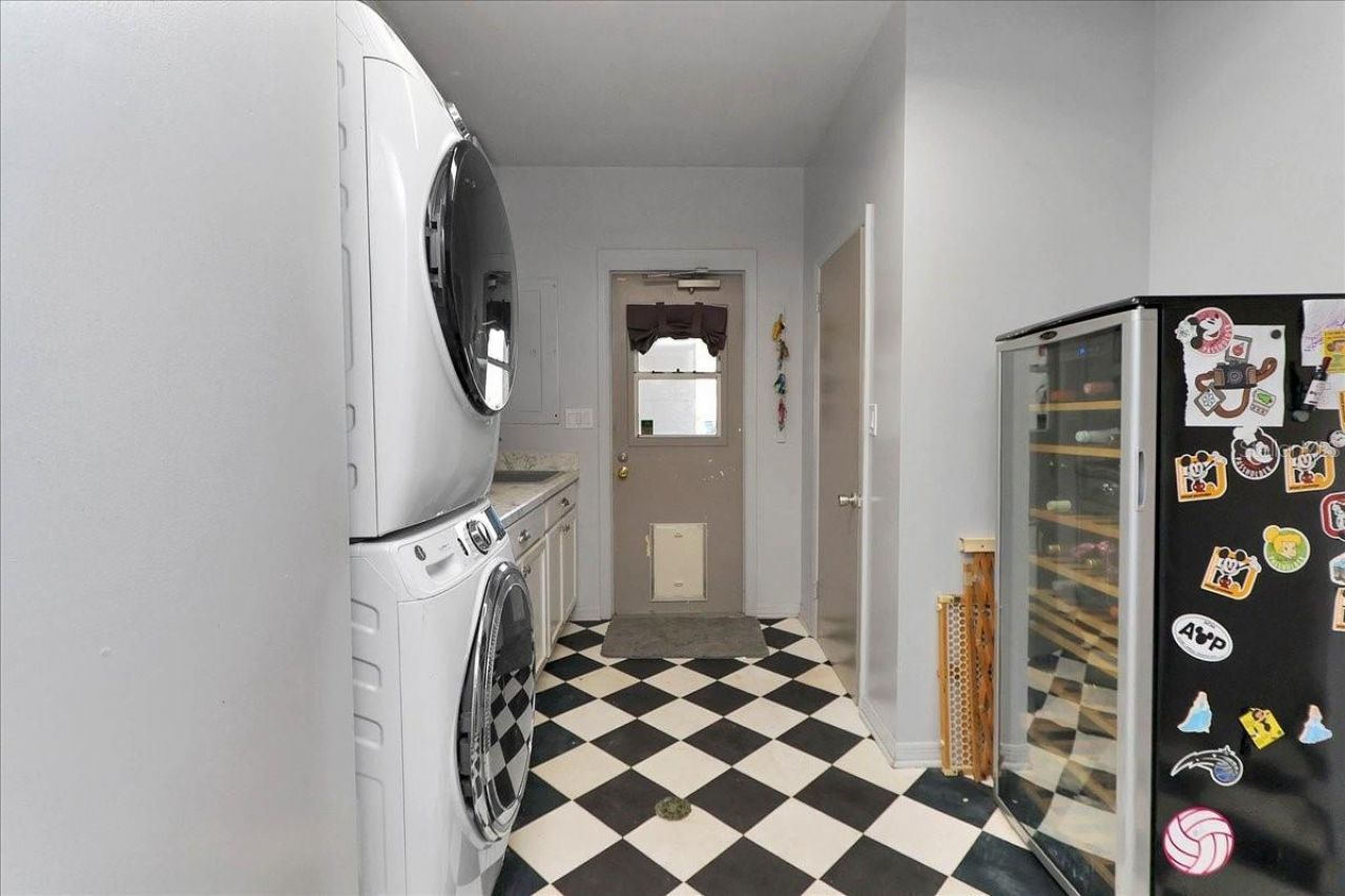 405 Lakeshore Drive, Leesburg, FL 34748 Photo