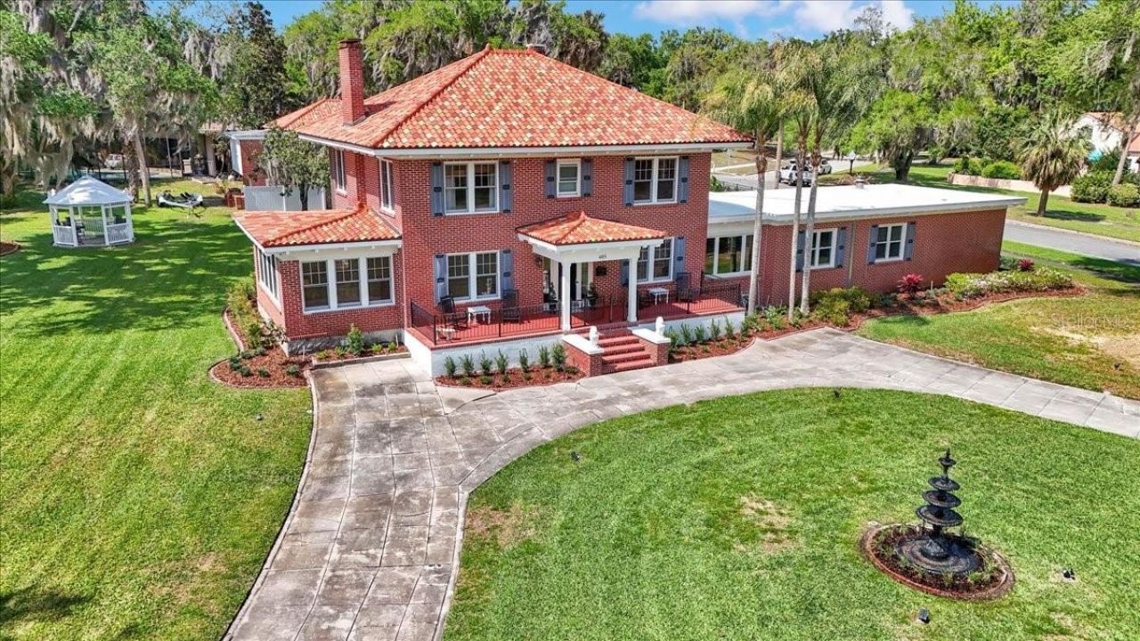 405 Lakeshore Drive, Leesburg, FL 34748 Photo
