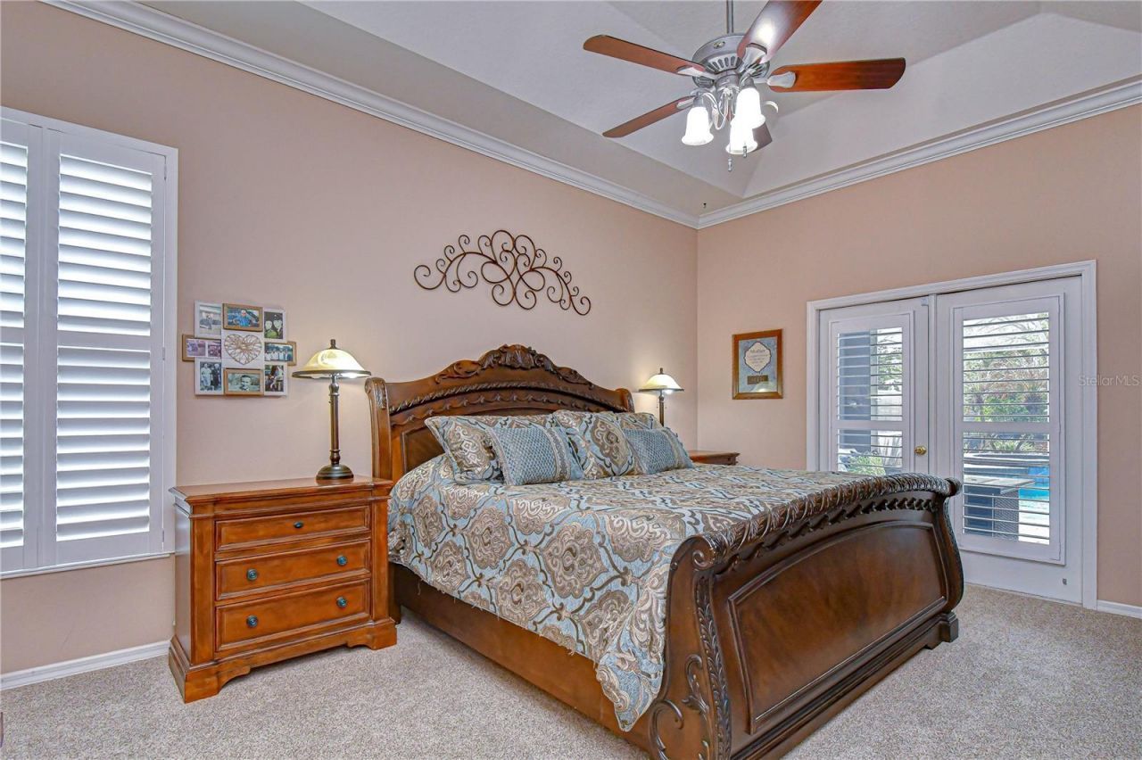 5104 Sylvan Oaks Drive , Valrico, FL 33596 Photo