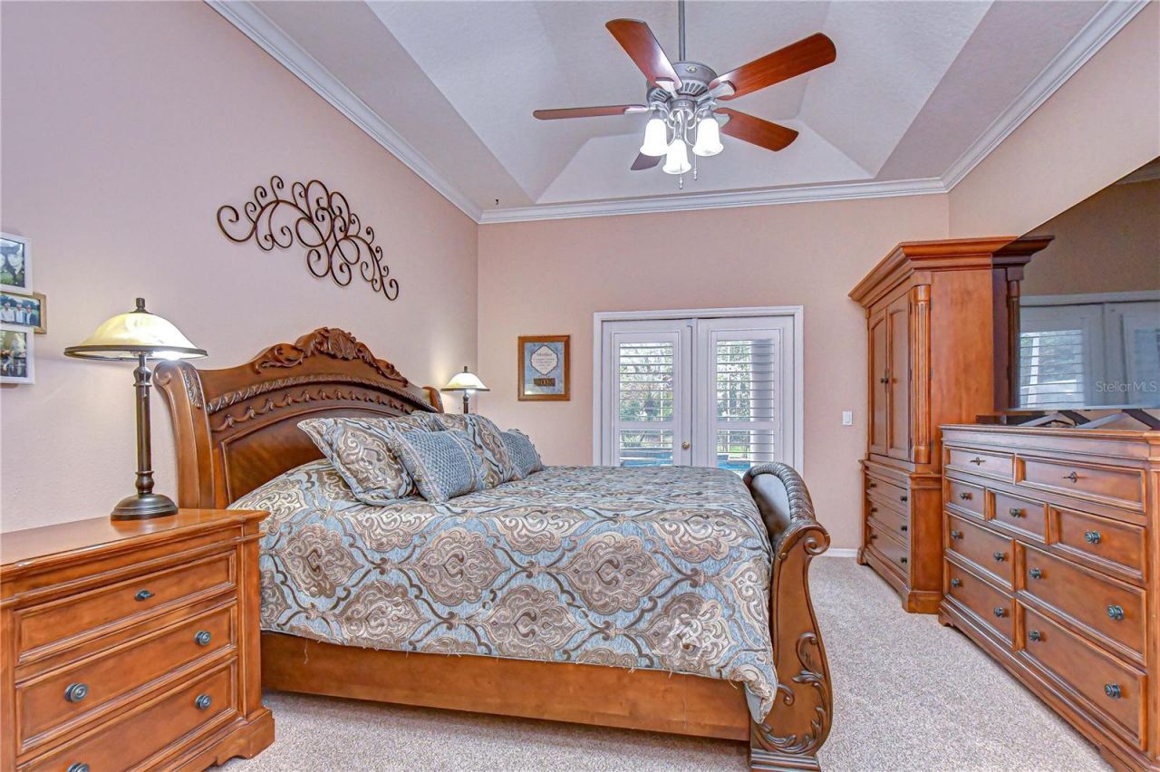 5104 Sylvan Oaks Drive , Valrico, FL 33596 Photo