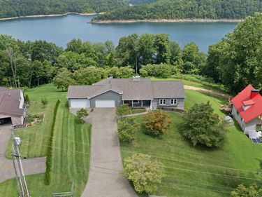1636 Green Hill Estates Road, Monticello, KY 42633