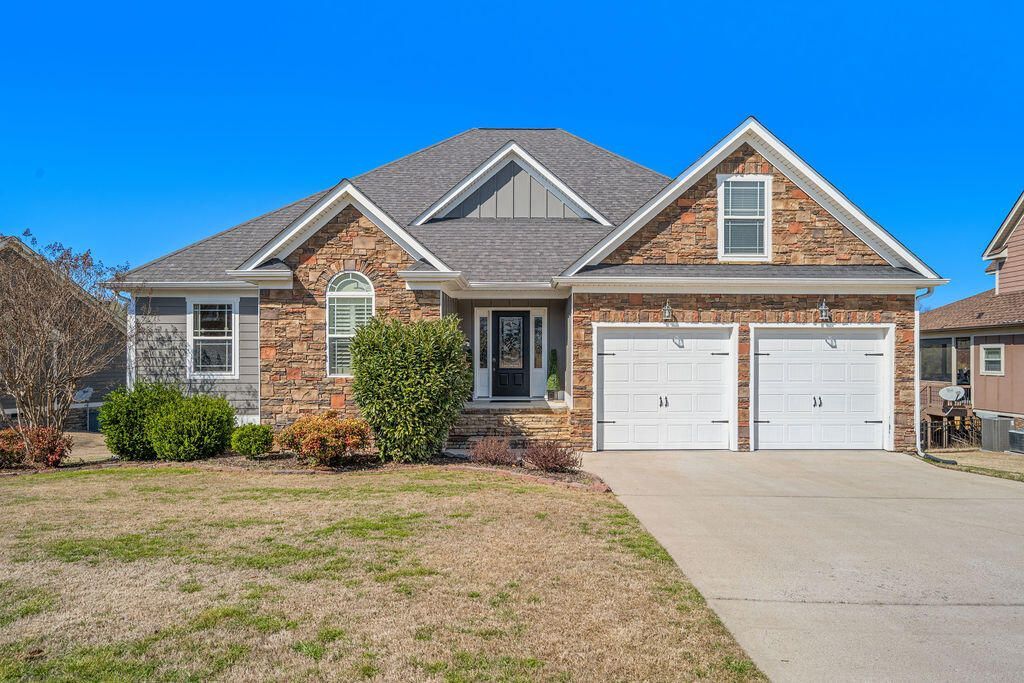 85 Bur Oak Drive Ringgold, GA 30736