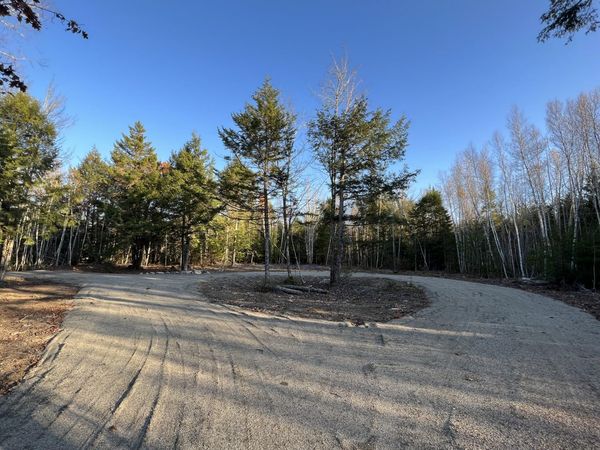 15 Coyote Lane , Waltham, ME 04605