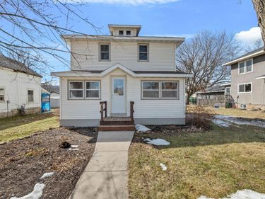 413 S Sherman Street, Houston, MN 55943