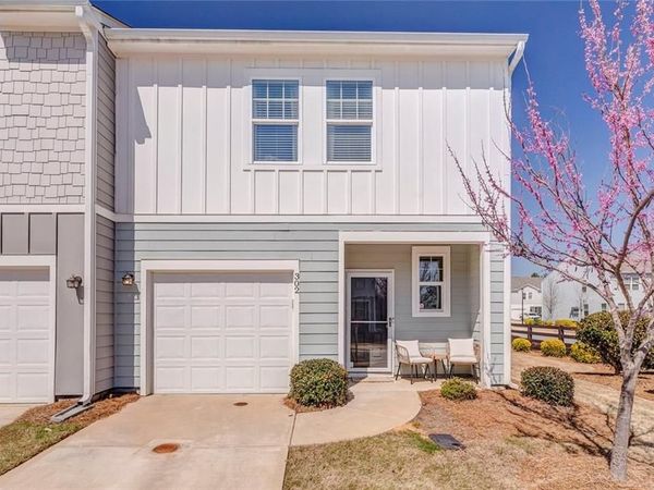 302 Penn Station Way , Cartersville, GA 30120