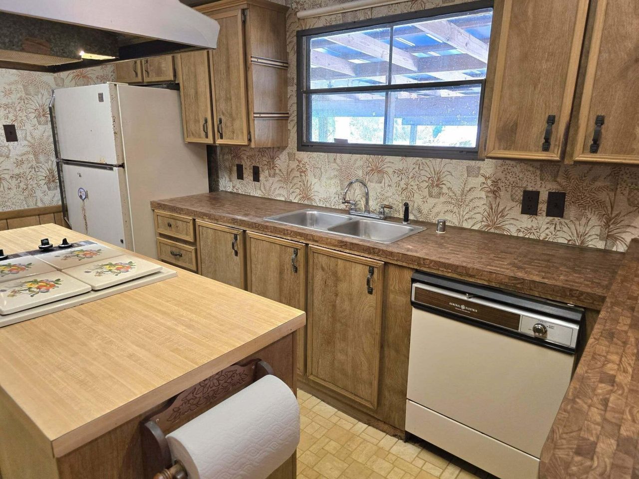 8510 Lodge Highway Photo 19