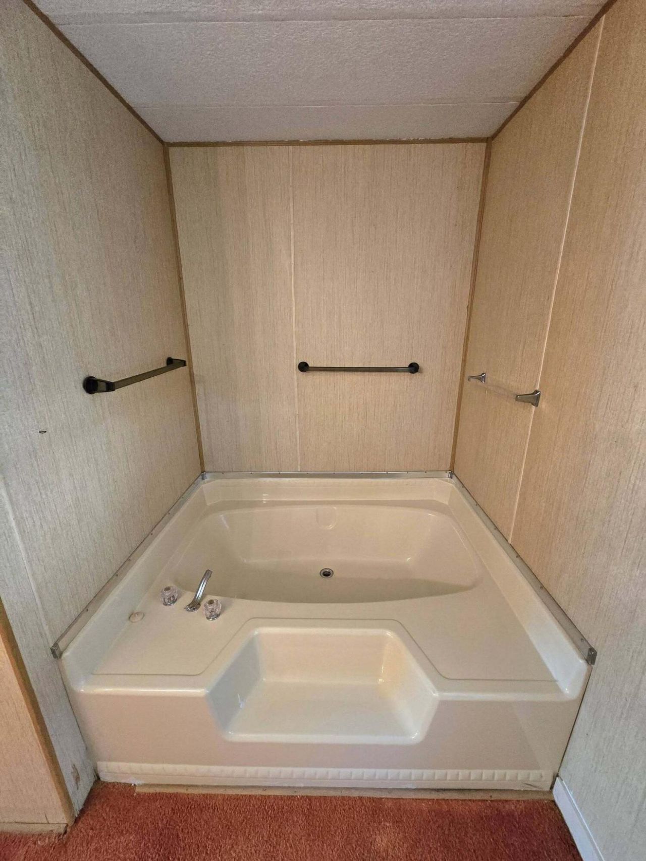 8510 Lodge Highway Photo 26