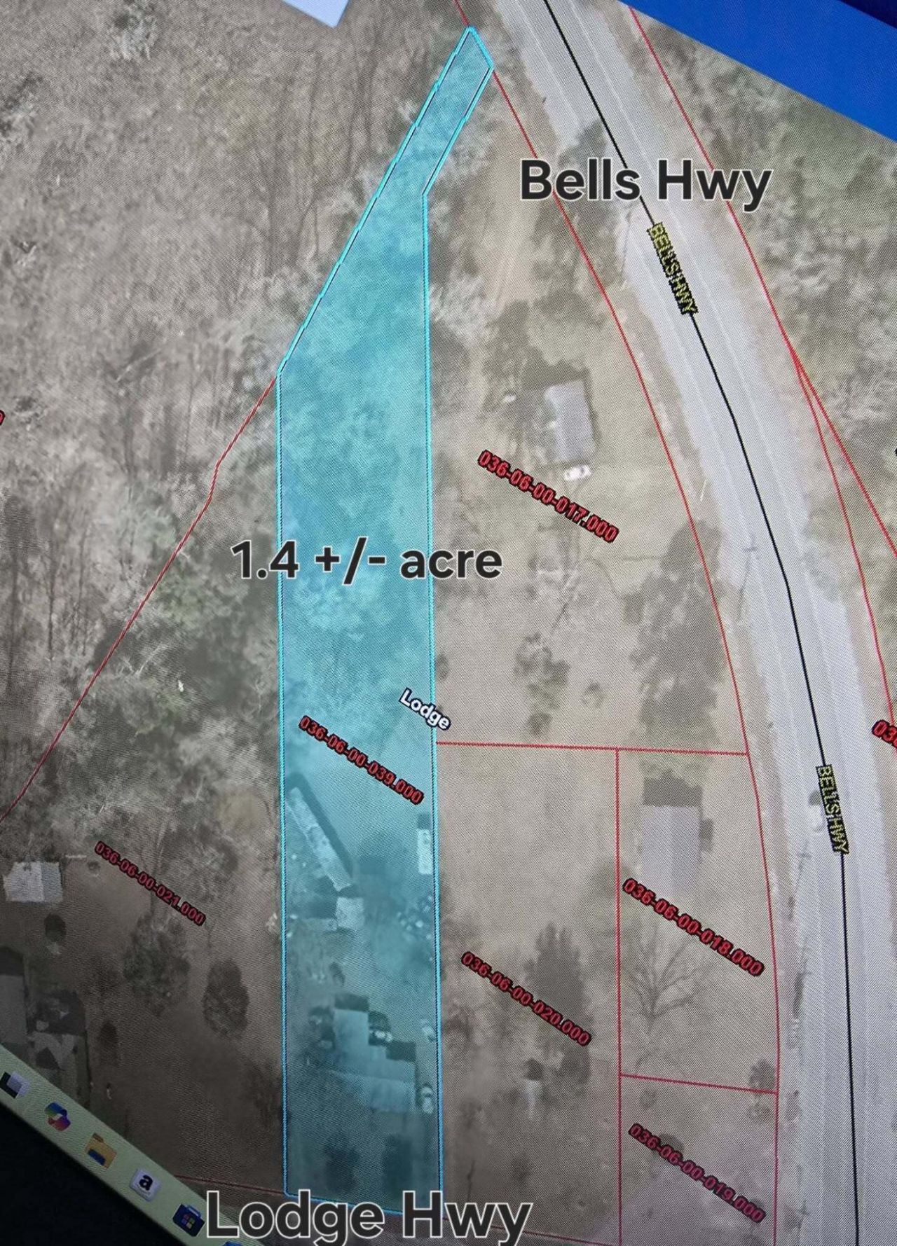 8510 Lodge Highway Photo 3