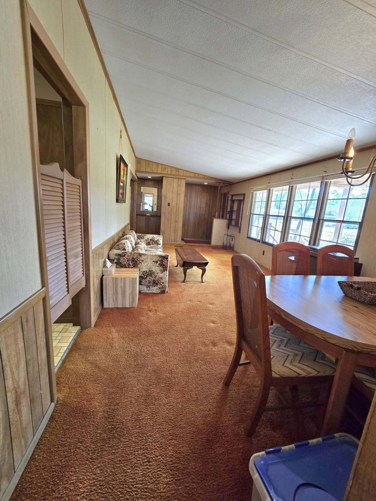 8510 Lodge Highway Photo 7