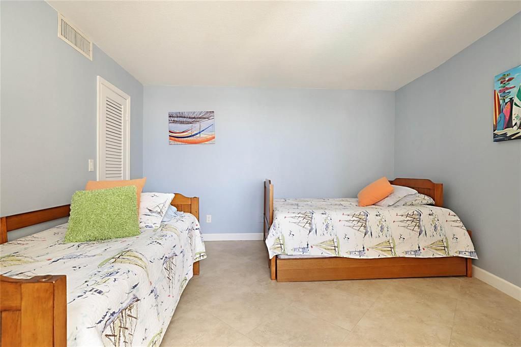 2800 N Ocean Drive, Unit B-9d, Singer Island, FL 33404 Photo