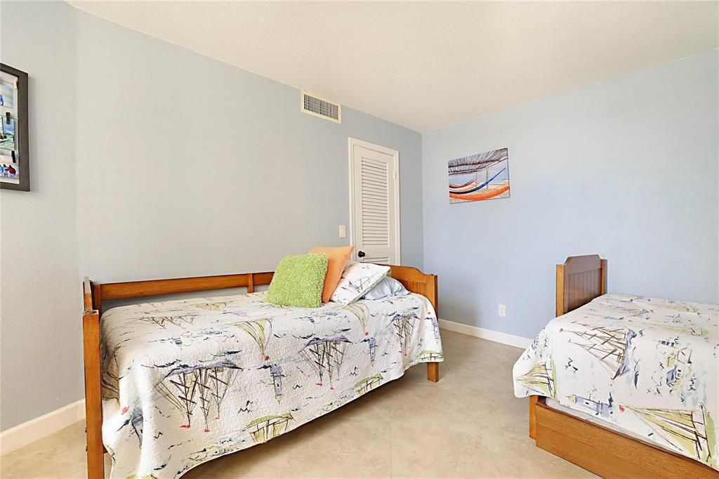 2800 N Ocean Drive, Unit B-9d, Singer Island, FL 33404 Photo