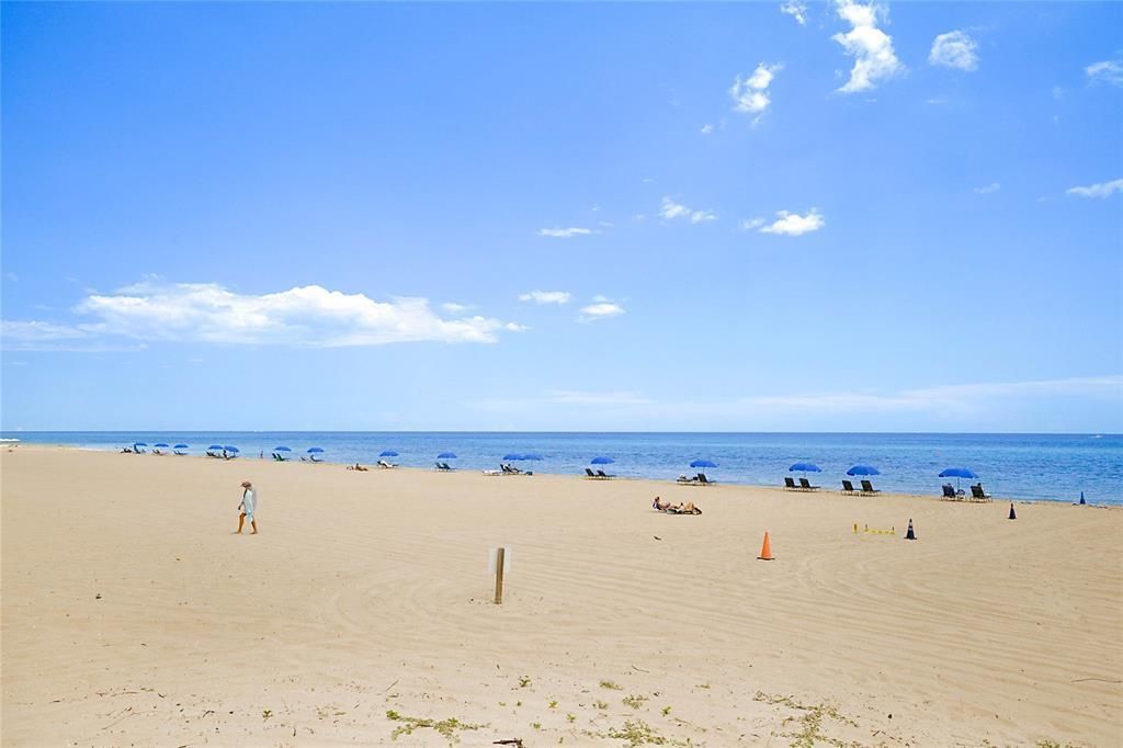 2800 N Ocean Drive, Unit B-9d, Singer Island, FL 33404 Photo