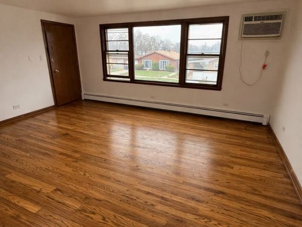 11800 S Karlov Avenue, Unit 2E, Alsip, IL 60803