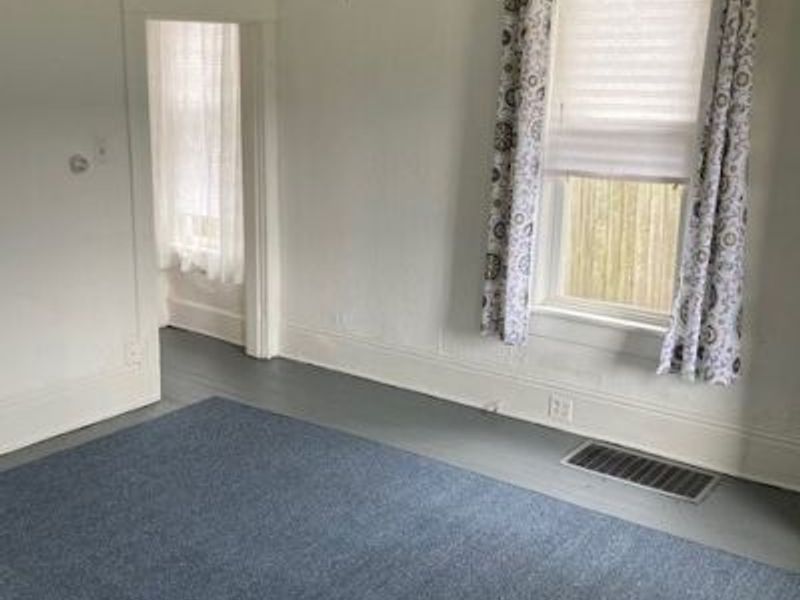 411 Fairbanks, Zanesville, OH 43701 Photo 3