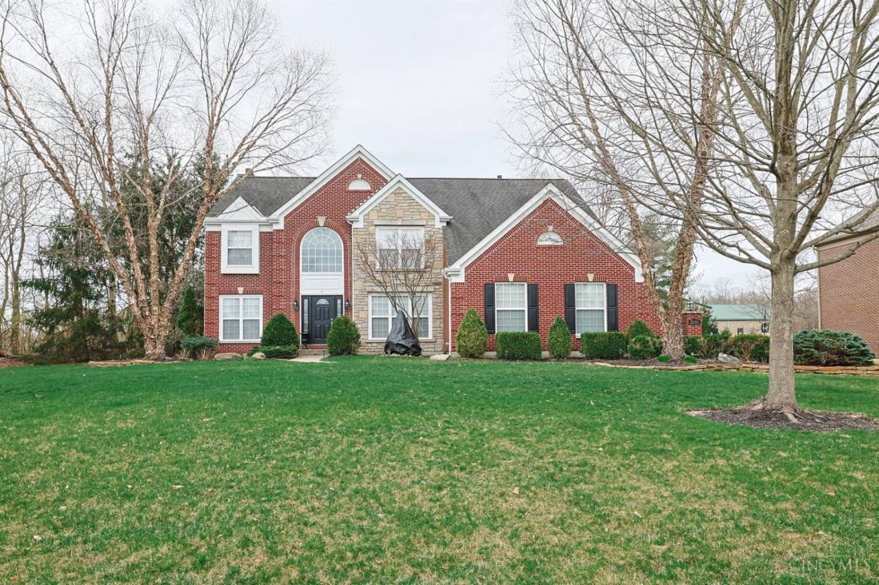 2601 Stonehaven Drive, Pierce Twp, OH 45245 Main Photo