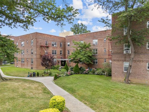 147-25 38th Ave, Unit F26, Flushing, NY 11354