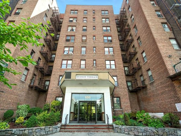 650 Warburton Avenue , Unit 6M, Yonkers, NY 10701